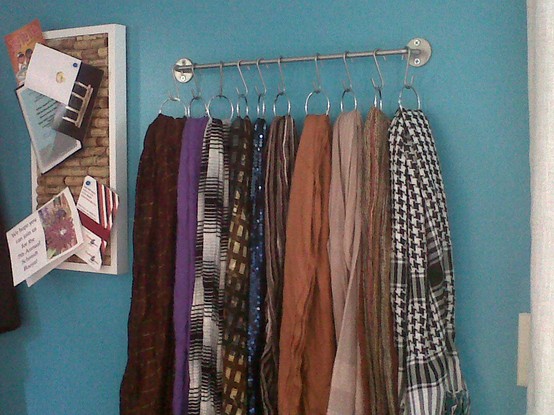 scarf organizer 2